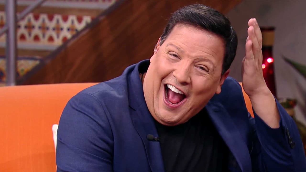 Sorprendido con la pregunta, Raúl no pudo contener la risa.