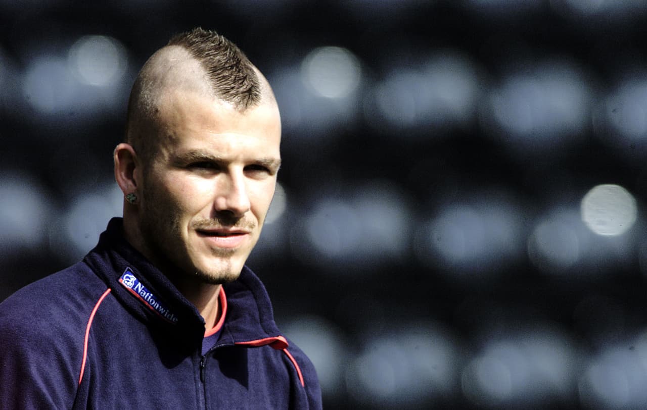 Innovador en peinados, imponente por sus tatuajes y fashionista por su ropa, el inglés David Beckham se roba las miradas en cada lugar al que va. Desde sus primeros pasos en el Manchester United hasta ahora, como empresario del fútbol en la MLS con el nuevo equipo de Miami.