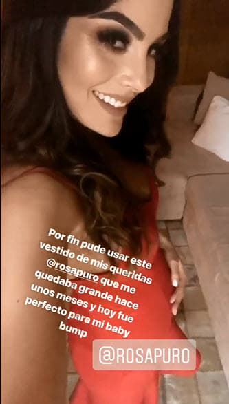 Además, a tan solo unos días de haber dado la feliz noticia de su embarazo, Ximena Navarrete lucía orgullosa su pancita.
<br>