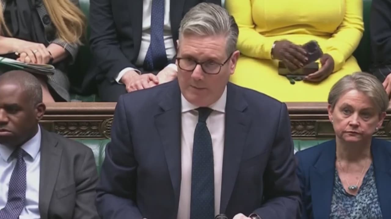 Reino Unido se deslinda del ataque de EEUU e Israel a Irán; Keir Starmer se niega a prestar bases militares