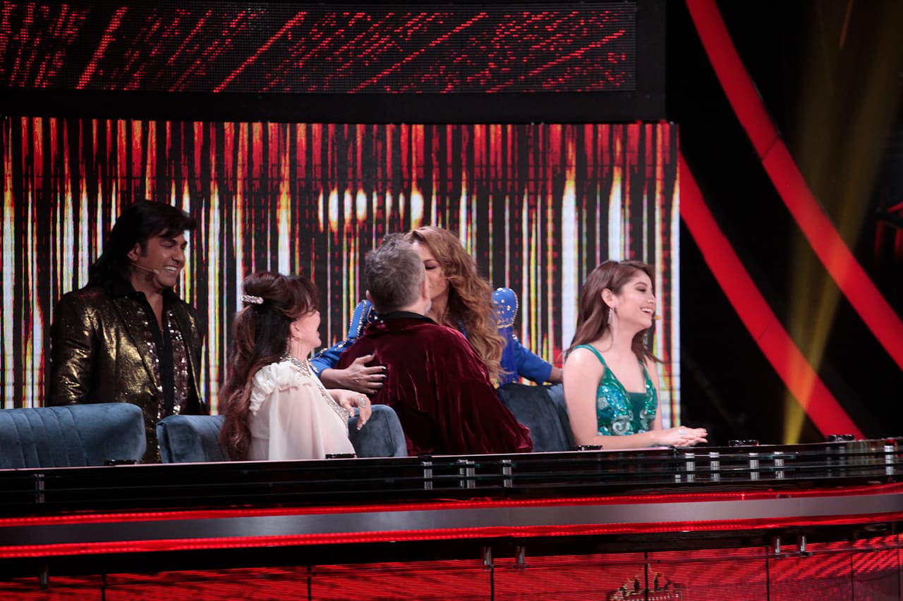 A unos les dio más amor que a otros.