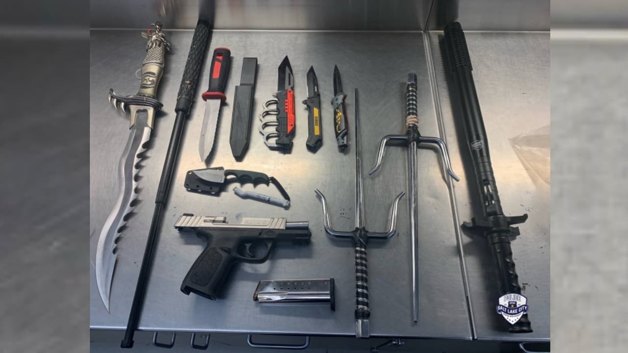 Policía de Salt Lake City encuentra multiples armas en el auto de un sospechoso de DUI