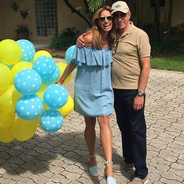 La cubana también recordó algunas de las frases de su padre y los consejos que más le han servido en la vida: "Que estudie mucho, que tenga siempre lo mío propio, que brille con luz propia. Lo que siempre me decía era: 'Las cosas se hacen bien o no se hacen', 'la gente organizada trabaja menos'".
<br>