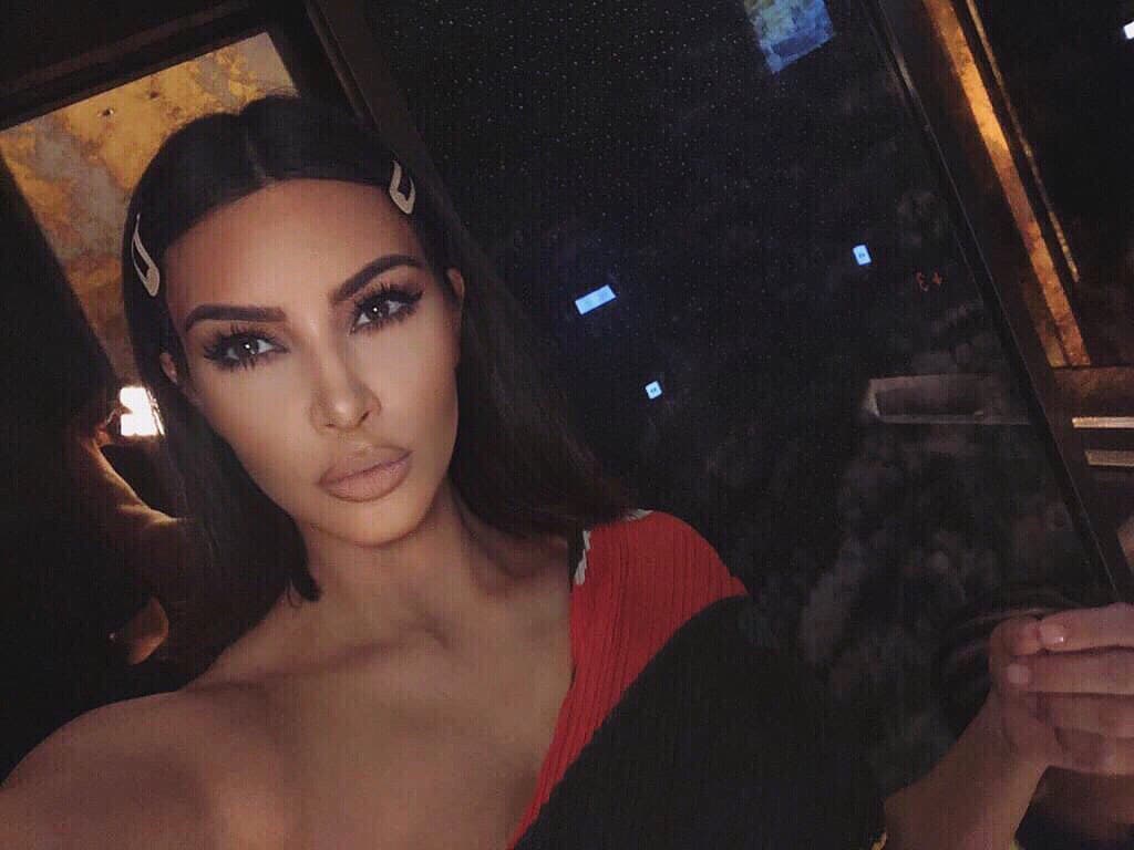 Esta misma enfermedad la padece Selena Gómez, quien en septiembre de 2017 recibió un transplante de riñón por parte de su amiga Francia Raisa. El órgano de la ex de Justin Bieber estaba muy deteriorado como consecuencia del lupus.