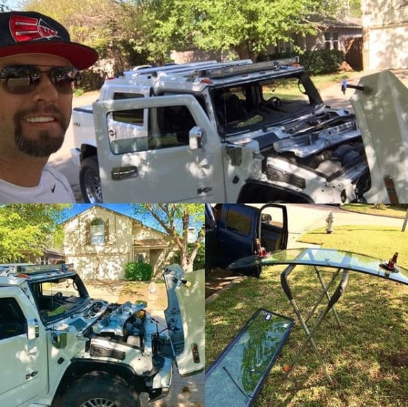 El mexicano Esteban Loaiza, quien tuvo una 
<b>destacada carrera en las Grandes Ligas de EEUU,</b> al jugar con equipos como Los Rangers, White Sox, Yankees y Dodgers, siempre ha presumido momentos con su Hummer, como este en el que se le realizó cambio de parabrisas.