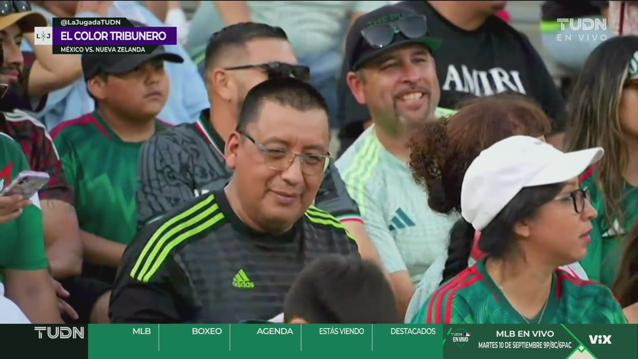 El Color del Tribunero en el Rose Bowl con el Tri