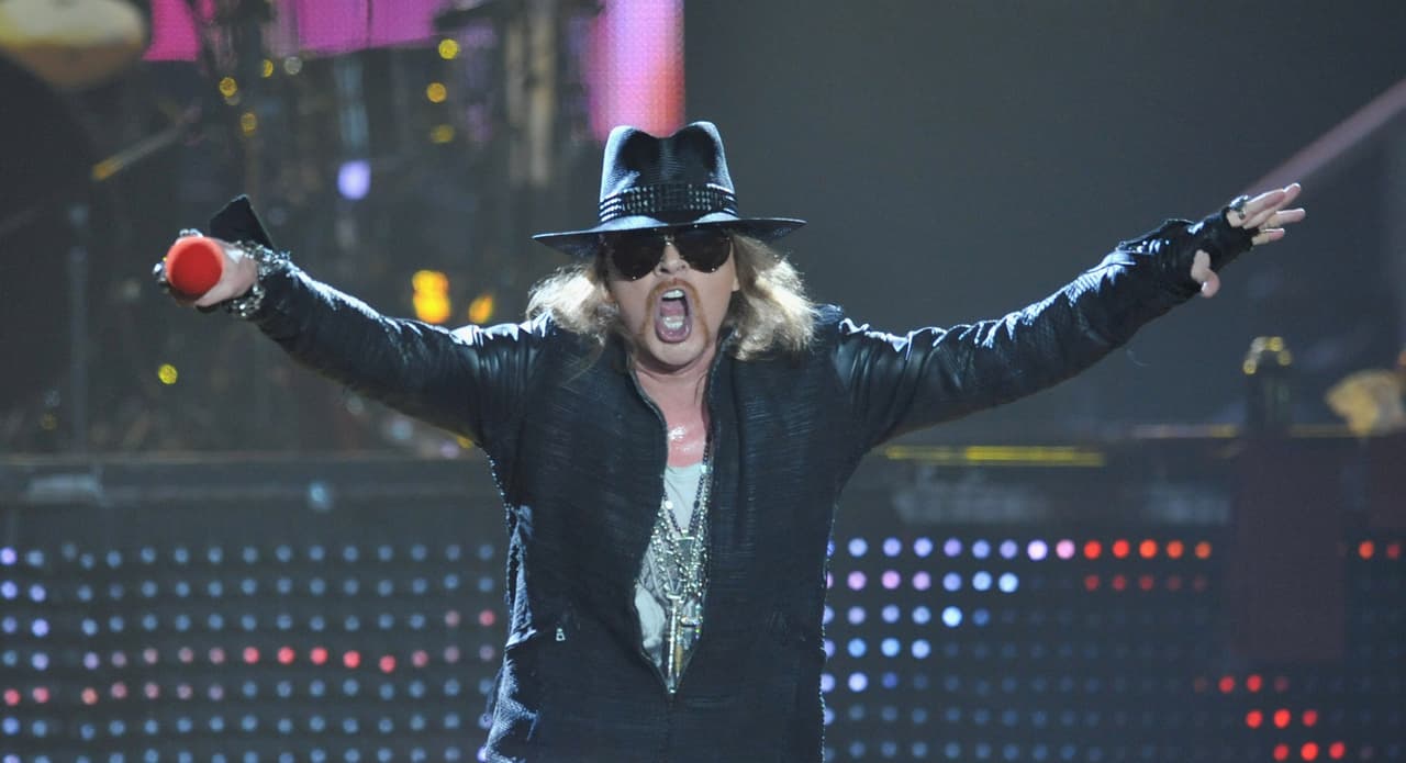 Guns N' Roses da un concierto sorpresa en Los Ángeles
