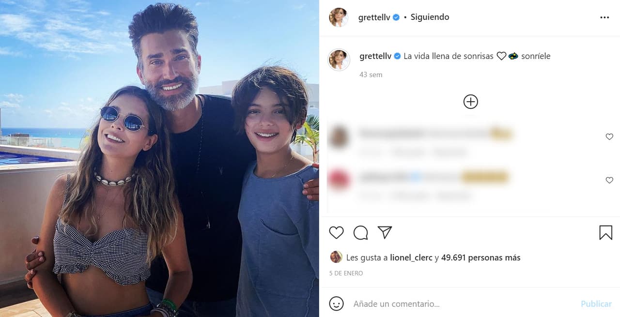 La 
<b>última foto </b>que la actriz tiene con él es esta, junto a Santino, el hijo de 13 años que ella tuvo cuando estuvo 
<b><a href="https://www.univision.com/famosos/la-advertencia-que-patricio-borghetti-hizo-a-leo-clerc-el-esposo-de-grettell-valdez-fotos" target="_blank">casada con Patricio Borghetti</a></b>. La imagen fue publicada en enero pasado.
