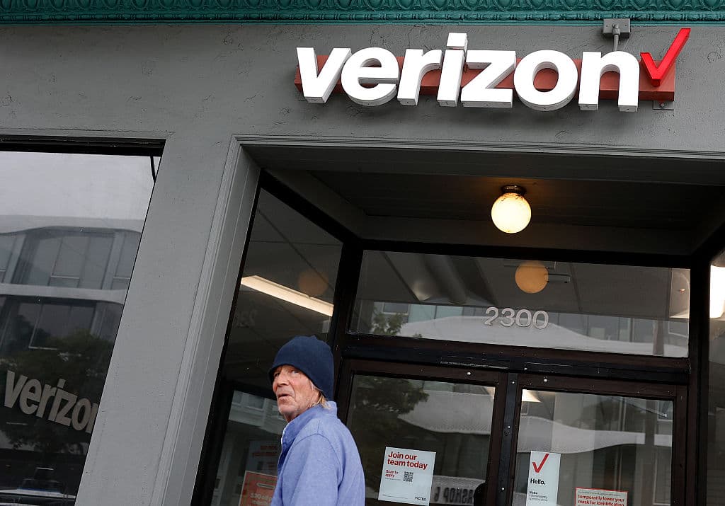 Verizon despide a más de 13,000 empleados en un proceso de reestructuración