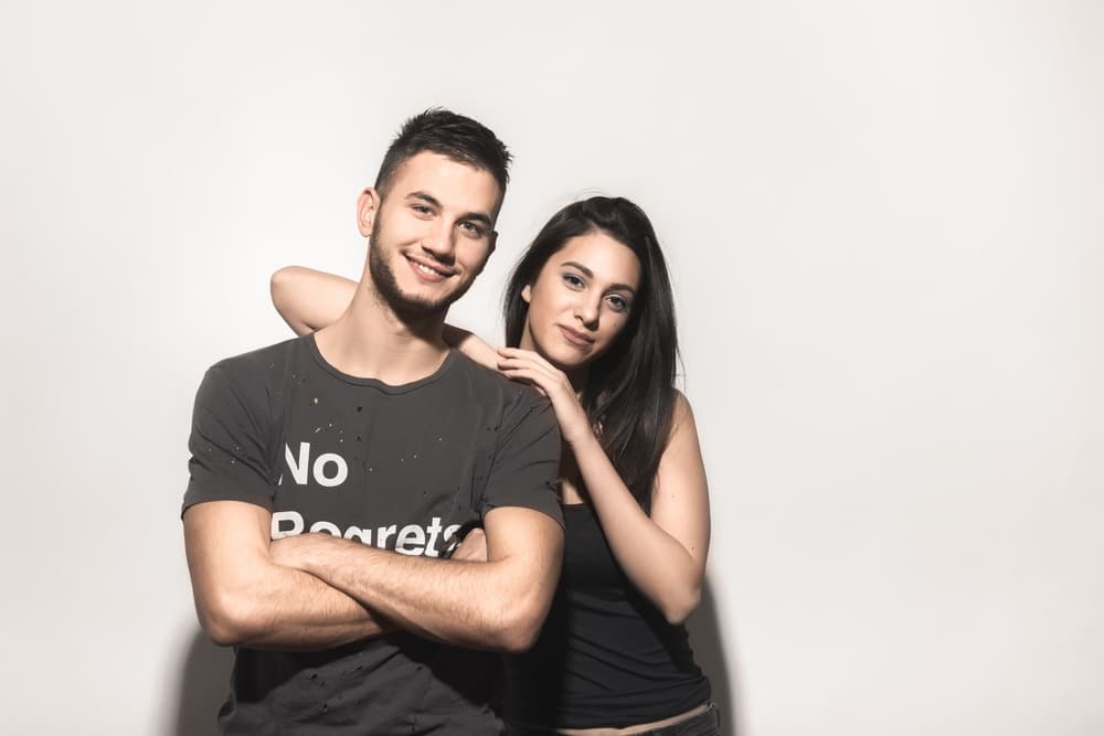 Y es que si hay algo que define a los Leo es su gran amor hacia su círculo cercano así como su lealtad y generosidad, y cuando crecen y aprecian más a su familia, harán de todo por ellos, siempre preocupados y atentos.