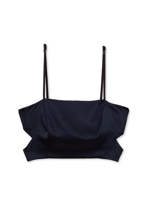 Este tipo de modelo con recogido en la parte inferior es ideal para crear contención si tienes mucho busto. No conseguirás realce pero recuerda que cada vez más vivimos en tiempos en los que las mujeres quieren celebrar sus cuerpos tal cual son. (
<a href="http://praenyc.com/" target="_blank">praenyc.com</a>)