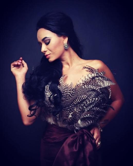 Además, como parte de sus presentaciones, la hija del 'Poeta del pueblo' también incluye espectáculo de jaripeo.