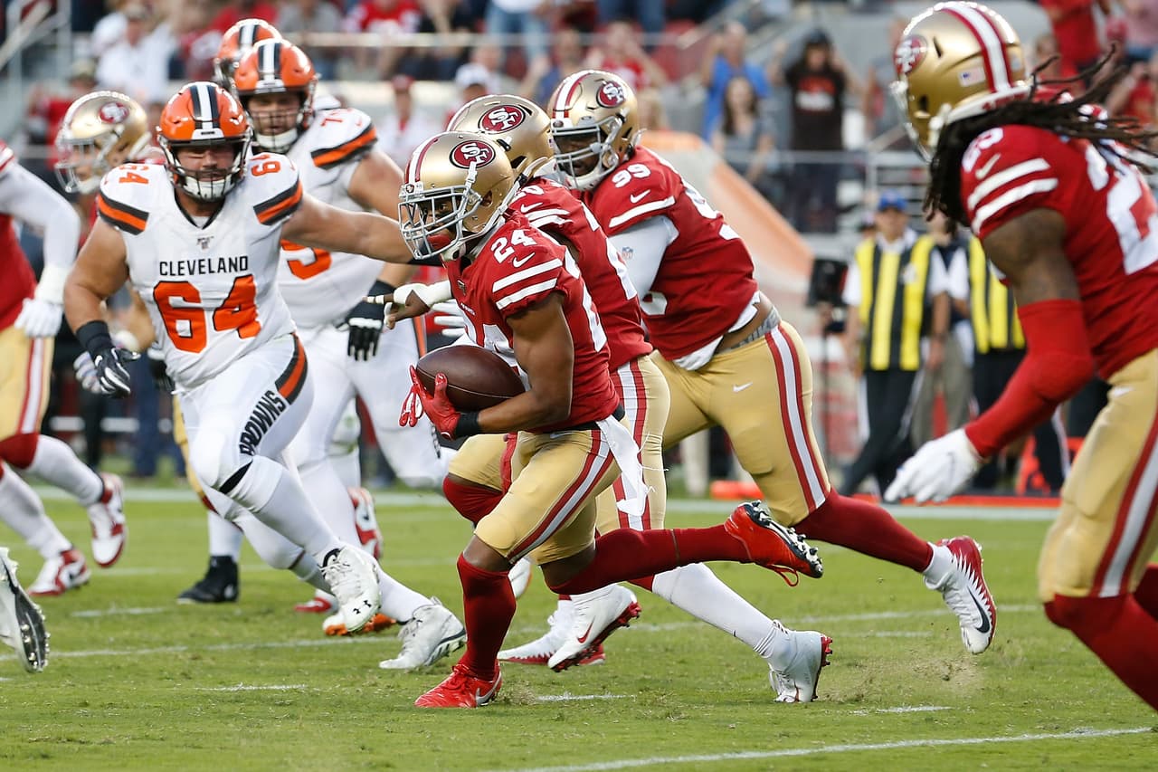 San Francisco 49ers 
<b>31-3</b> Cleveland Browns. Los 49ers de Garoppolo se mantienen, junto con los Pats, como los únicos invictos en la NFL.