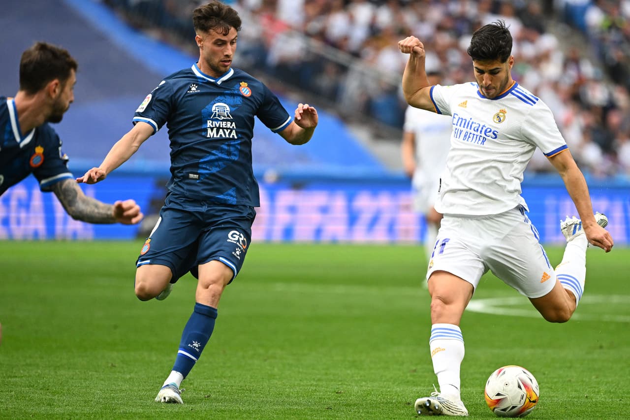 Real Madrid goleó 4-0 al Espanyol en el Santiago Bernabéu para proclamarse campeón en la Jornada 34 de LaLiga.