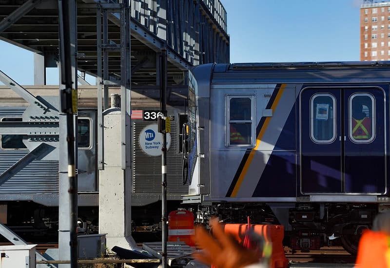 MTA dice que estos vagones R211, planeados inicialmente para las líneas A y C y el Ferrocarril de Staten Island, son una parte fundamental de los esfuerzos de modernización en curso de sus servicios.