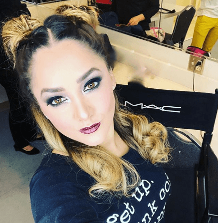 Tras la lectura de la especialista, Sherlyn comentó: "Tienes totalmente razón. Tengo ya unos meses soltera, pero sí, por supuesto cuando las cosas no salen como uno espera, pues sí se queda uno ciscado, me encantaría volver a enamorarme, pero ahorita estoy en un momento de recuperarme”.