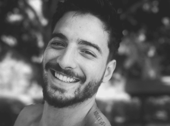 En general, las perspectivas que se presentan en su horóscopo no podían ser mejores. No obstante, hacia mediados de año y después del ciclo de los eclipses podría verse afectado por una situación de índole legal o familiar que le mantendría alejado de las tablas por un tiempo mientras se soluciona el malentendido.