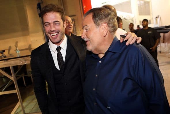 Se nota que en PJ 2014 William Levy se la pasó risa y risa con Raúl de Molina.