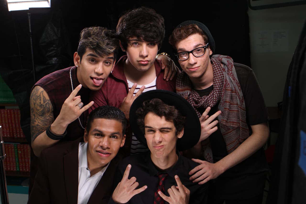 We are drooling over Sebastián. Lo que no tiene en peso, lo tiene en talento.