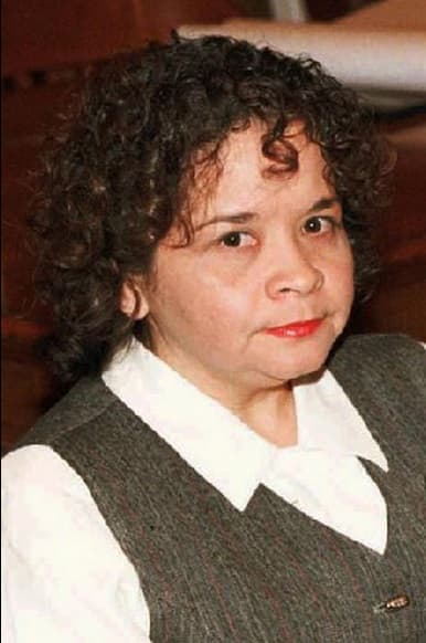 En las redes sociales se desató el rumor sobre la supuesta muerte de Yolanda Saldívar. Varios medios estadounidenses publicaron que la asesina de Selena Quintanilla había muerto en prisión.