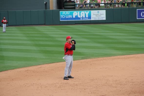 ¡El famoso comediante Will Ferrell se lució jugando con 10 equipos diferentes de la MLB  en cinco partidos del Spring Training en un solo día! Mientras los fans le hacían porras al comediante, éste les hacía bromas desde la cancha. Su hazaña fue grabada para una producción televisiva que será transmitida por HBO a finales de año.