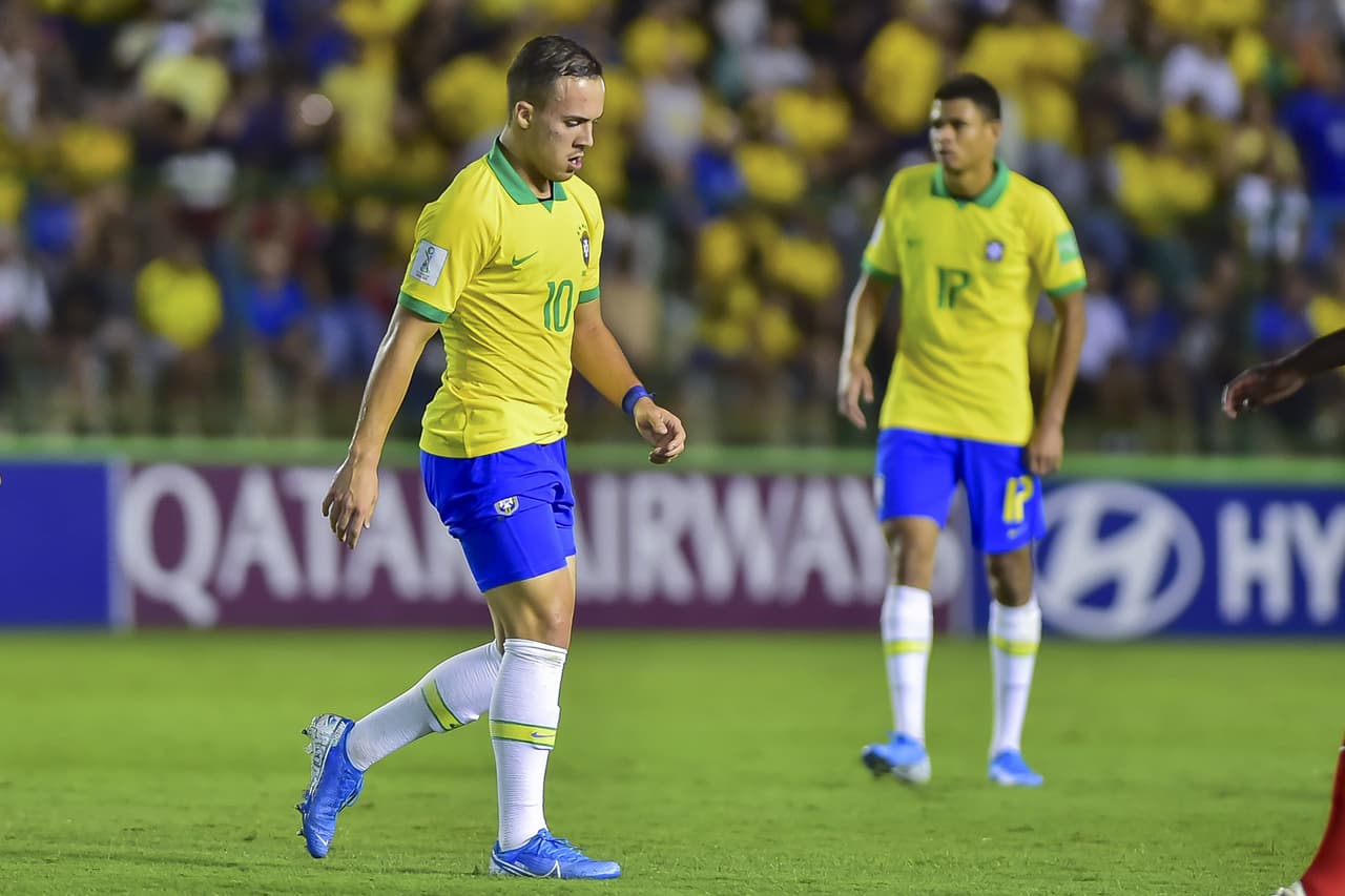 Francia cayó en Brasilia 3-2 ante la verdeamarela que ahora se medirá ante México en la final del torneo.