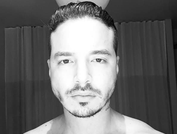 ¡Pobre J Balvin! En Twitter se lo acabaron con las críticas.