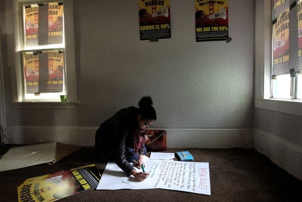 Otra miembro del movimiento Occupy Our Homes es Ana Casa Wilson, vecina de South Gate y quien recibió un aviso de desalojo para enero de 2012.