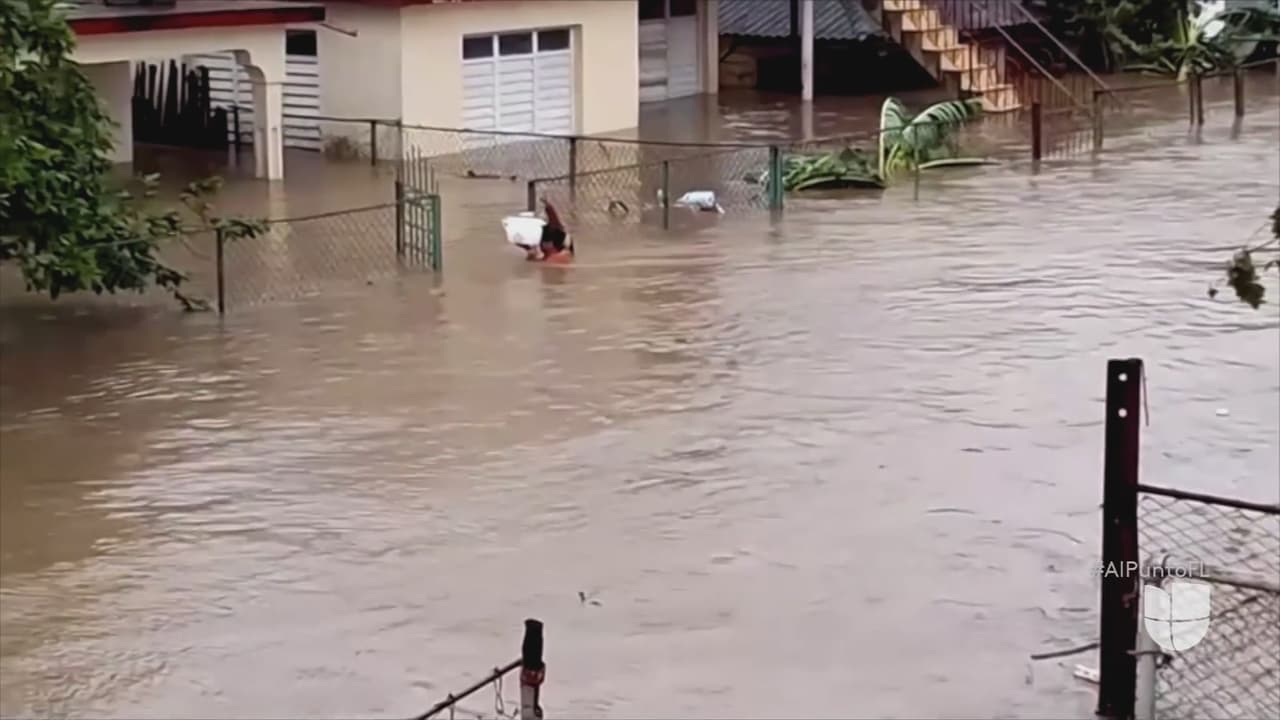 Cubanos se quejan del abandono tras impacto del huracán Melissa