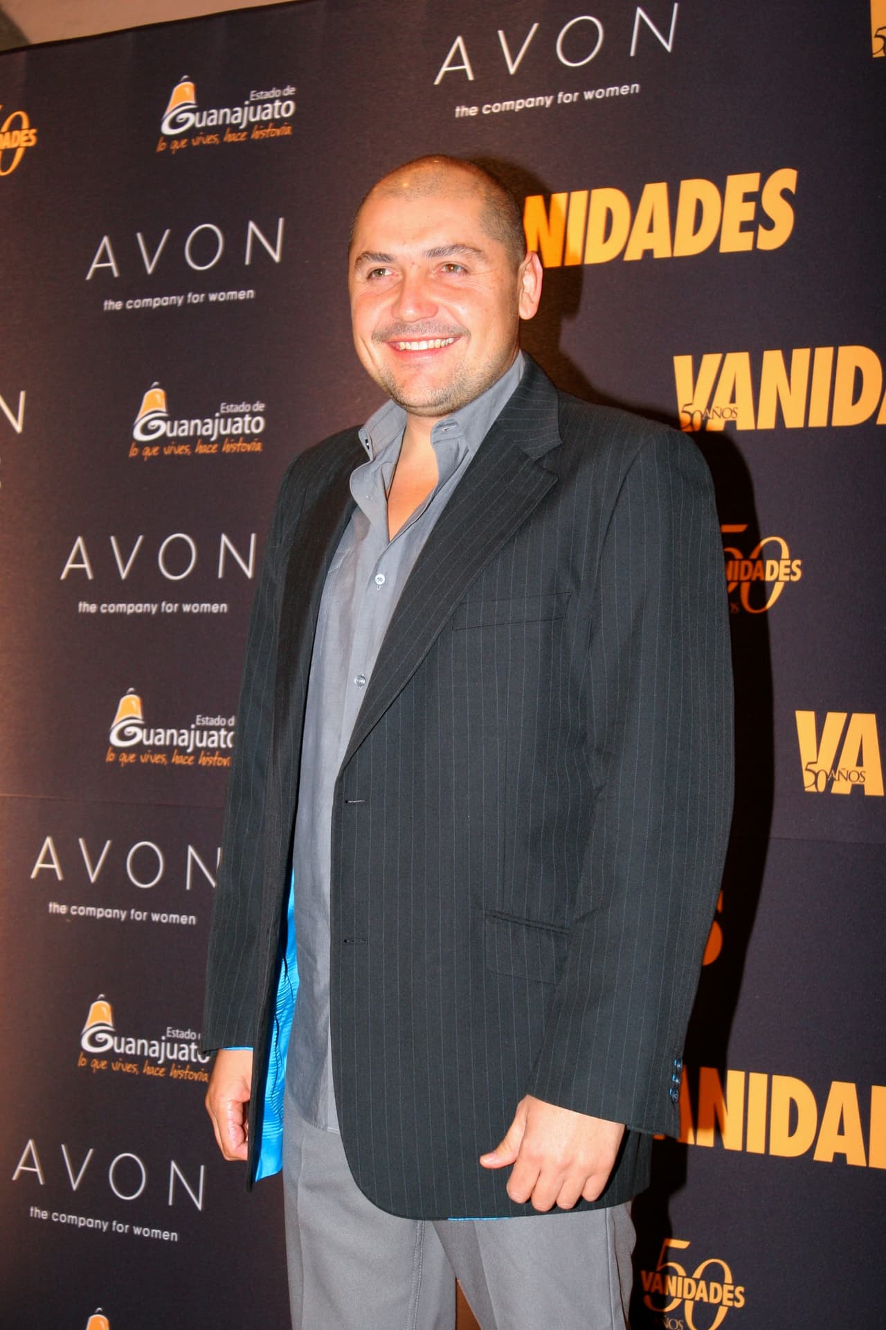 El creador de 
<b><a href="https://www.youtube.com/watch?v=AZHWpipA2A0" target="_blank">'Desde que llegaste'</a></b> y 'Amor del bueno', dijo que siempre escribe todo lo que siente y después lo canta buscando encontrar las respuestas en sus canciones.