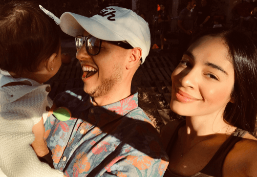 Fotografías en las que podemos ver la inmensa felicidad que sienten todos desde que llegó esta chiquita a la familia Lozada.