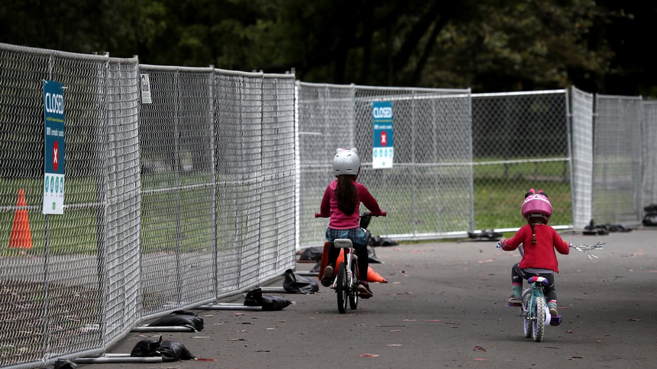“Los casos más comunes por los que CPS retira la custodia de los niños son por drogadicción, el dejarlos en casa sin que alguien los cuide, o cuando no los llevan a atender si se lastiman y ya después al llevarlos al hospital, el doctor llama a las autoridades”, explicó la experta legal.
