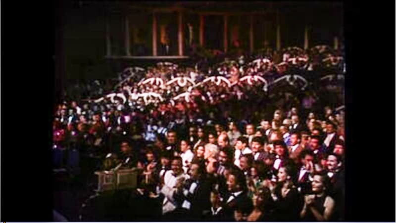 En la cuarta edición se dieron premios en la categorías de Pop/Balada, Tropical/Salsa, Música Regional Mexicana, Premio a la Excelencia y a Mejor Video. Por primera vez se entregó un premio en la categoría de Rap, debido al aumento de músicos de ese estilo.