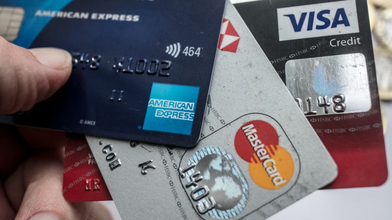 Lo que puedes hacer para mejorar tu puntaje e historial de crédito en EEUU