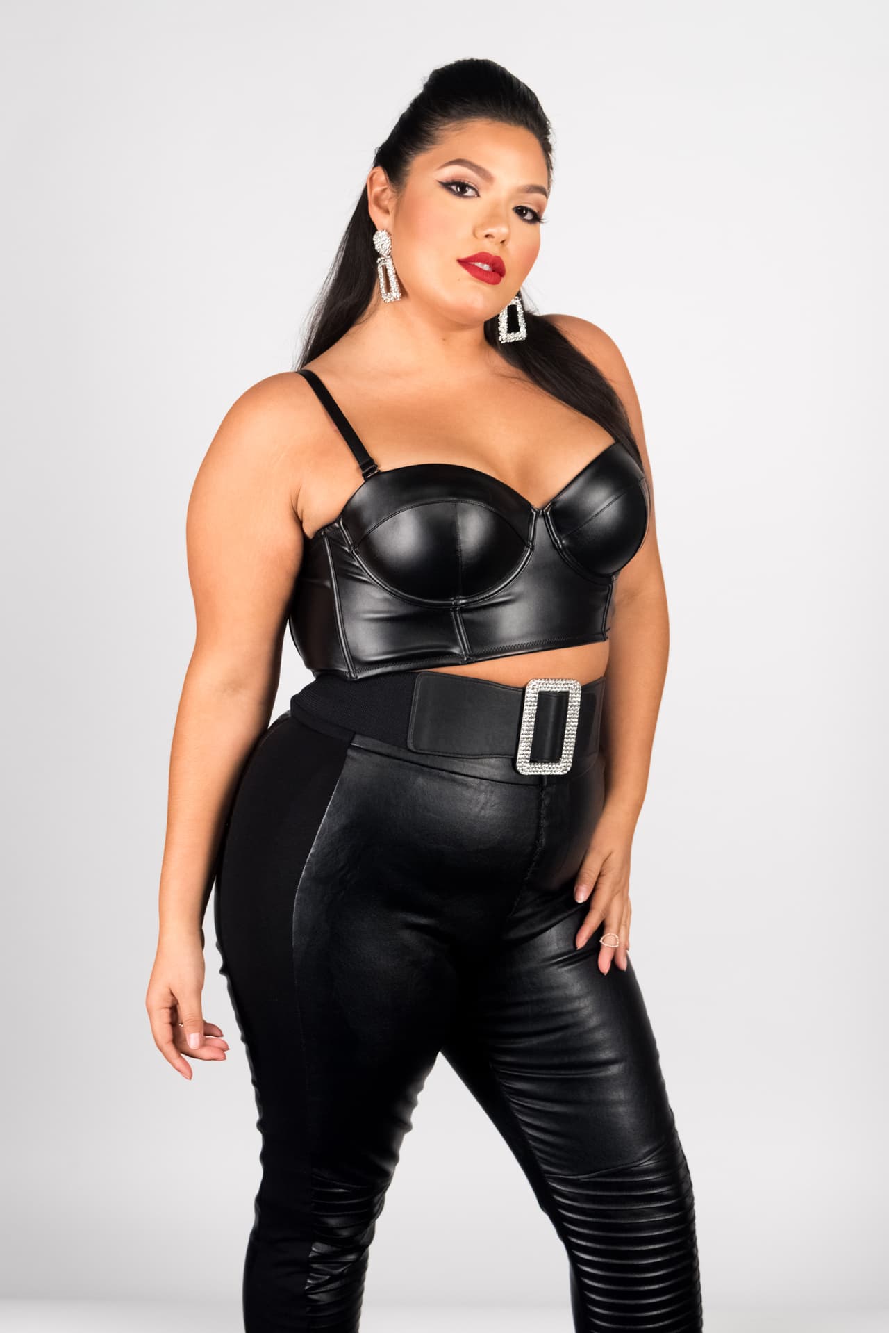 ¿O prefieres que sea Vanessa quien permanezca en la mansión?