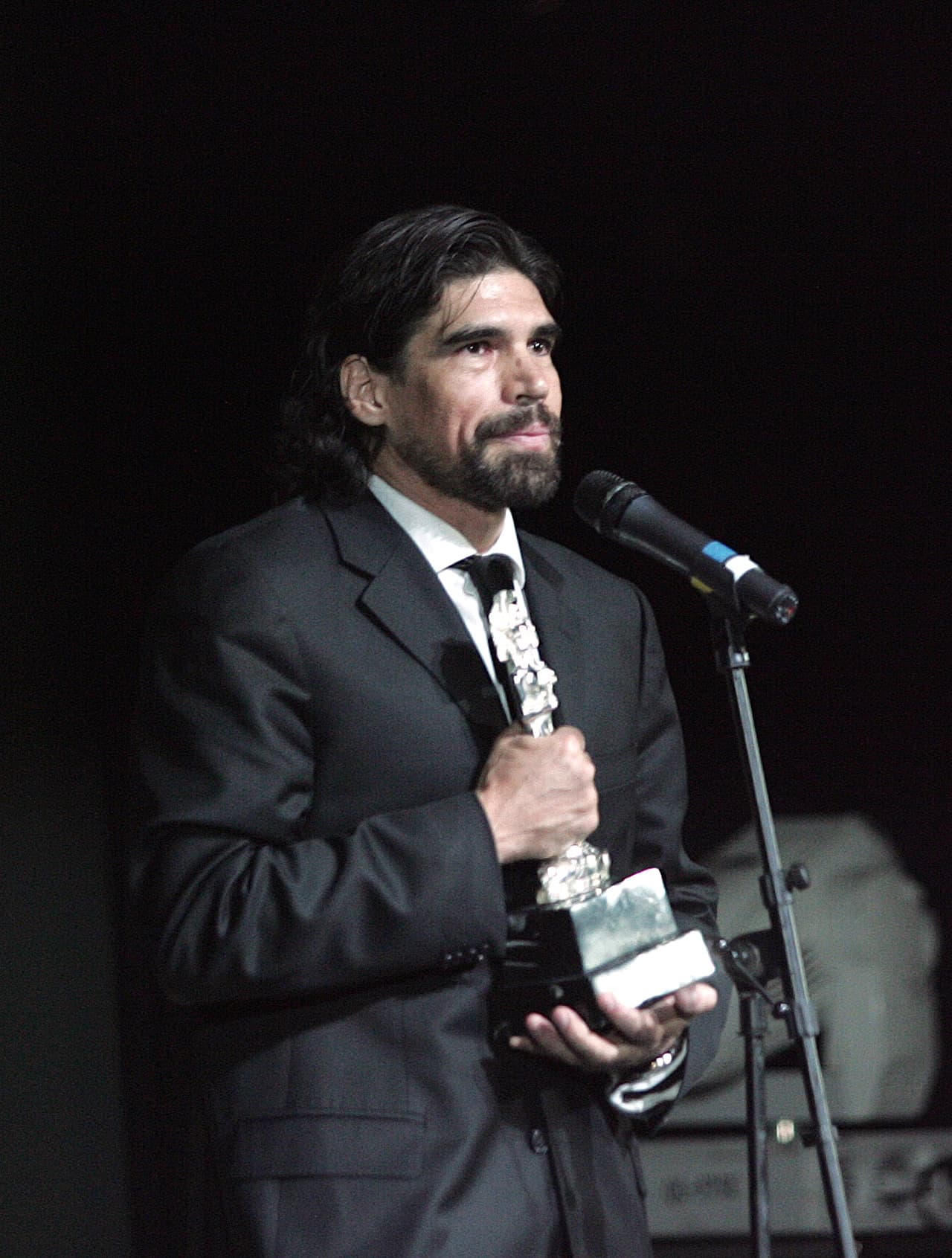 "Pues yo otra vez, el amor vuelve en ese momento, por eso nunca me atreví a decirle esta anécdota de que me había roto el corazón", comentó el histrión a la emisión mexicana.