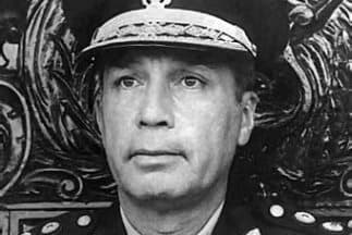 Procesan por secuestro al expresidente de Perú Francisco Morales Bermúdez