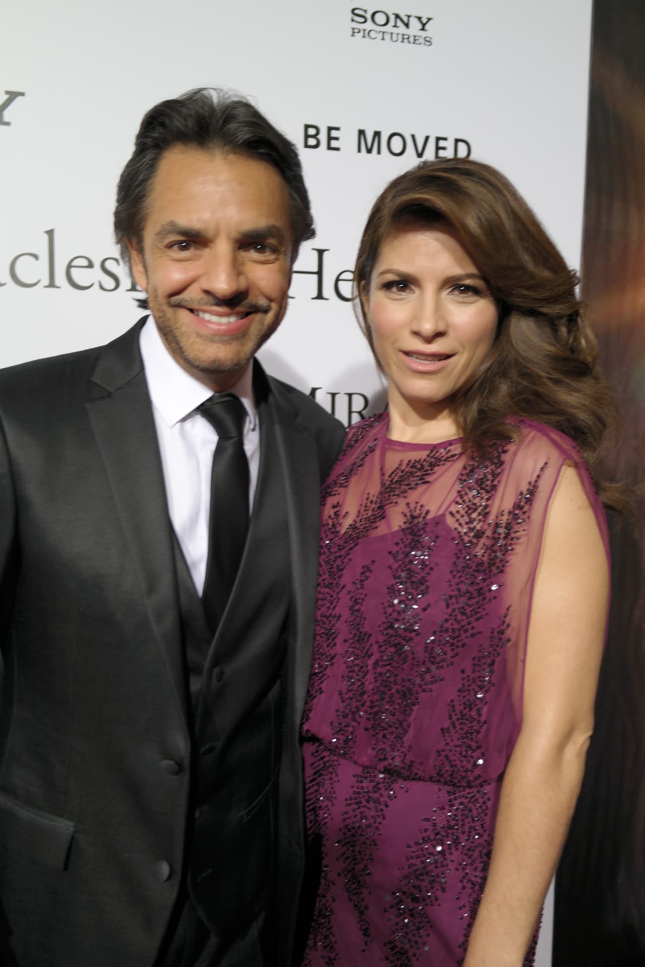 La noche anterior, en el estreno de 'Miracles from Heaven', con Alessandra.