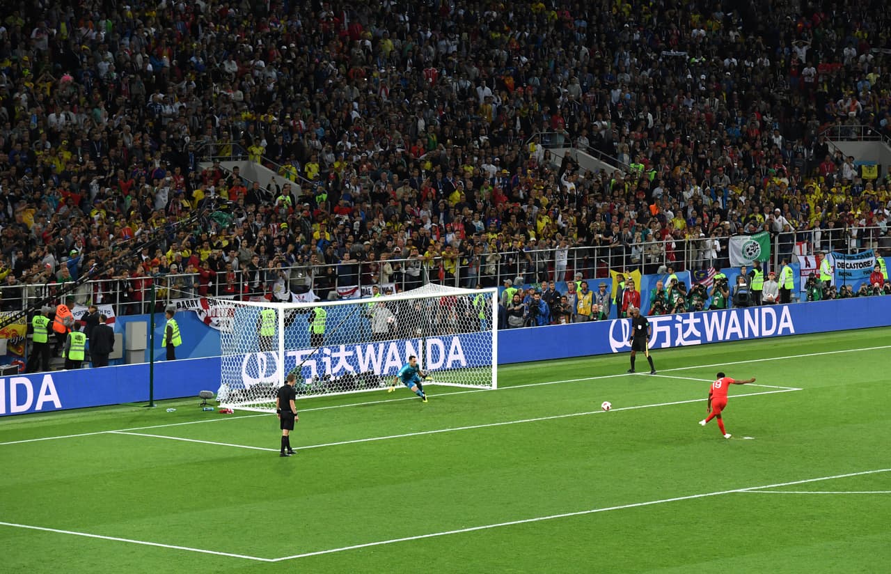 El joven delantero Marcus Rashford fue el segundo cobrador iglés y con potente disparo a la derecha de Ospina y con poder igualó los cartones. COL 2-2 ING