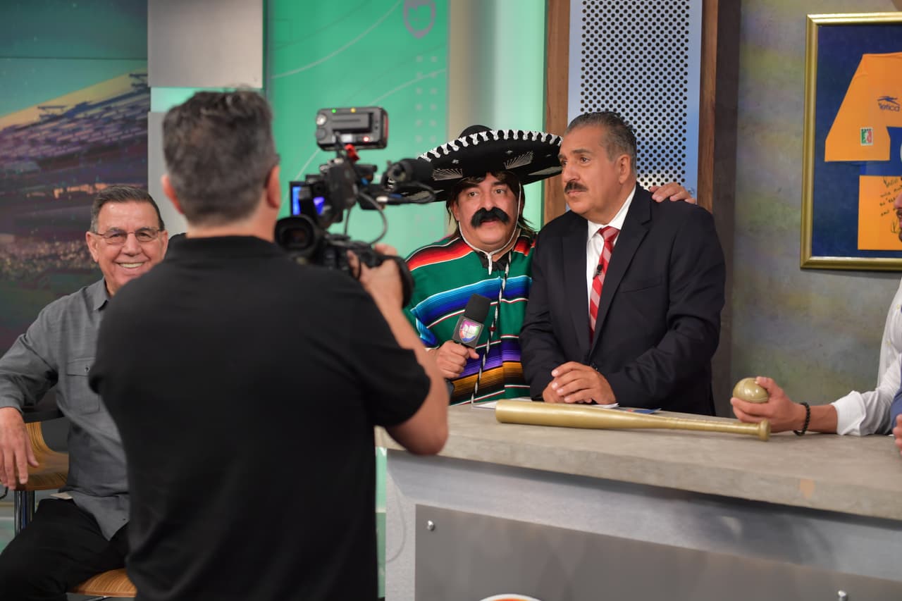 República Deportiva cumple 20 años de alegría e información y así los vivimos este domingo.