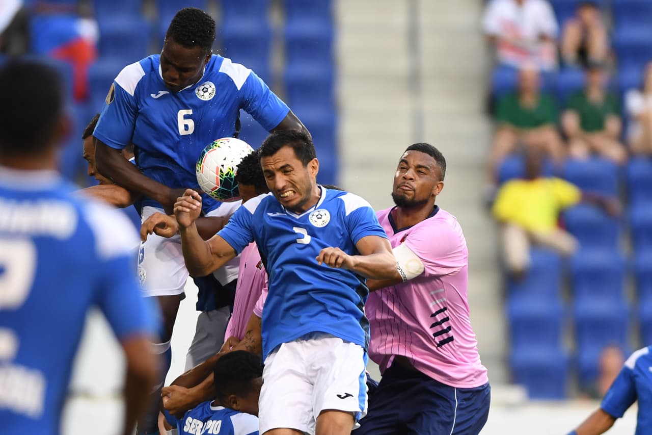 Fue una buena primera mitad, con sensación de peligro para ambas porterías pero sin la capacidad de los dos equipos para quebrar el cero en el marcador.