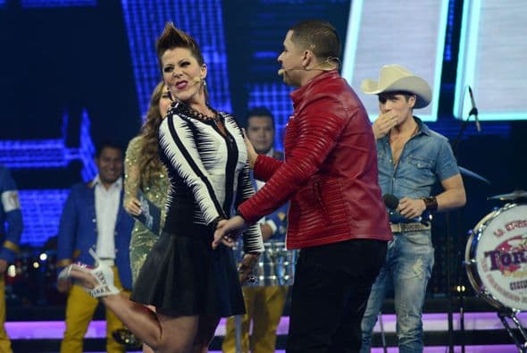 Todos clamaban por un beso.