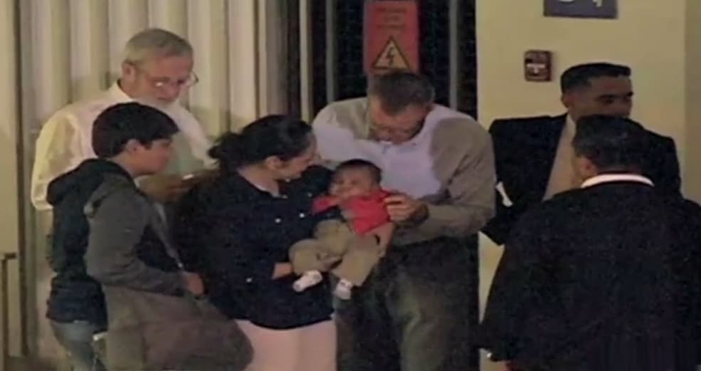 Rick y Mercy regresaron tres meses después a El Salvador a devolver a Jacob y a buscar a su hijo biológico.