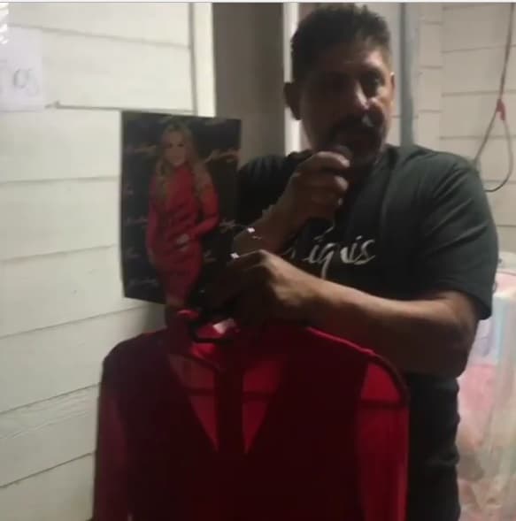 Incluso hubo rifas de vestidos de la hija de Jenni Rivera, todo con el afán de cooperar en el evento #UnidosporMéxico.