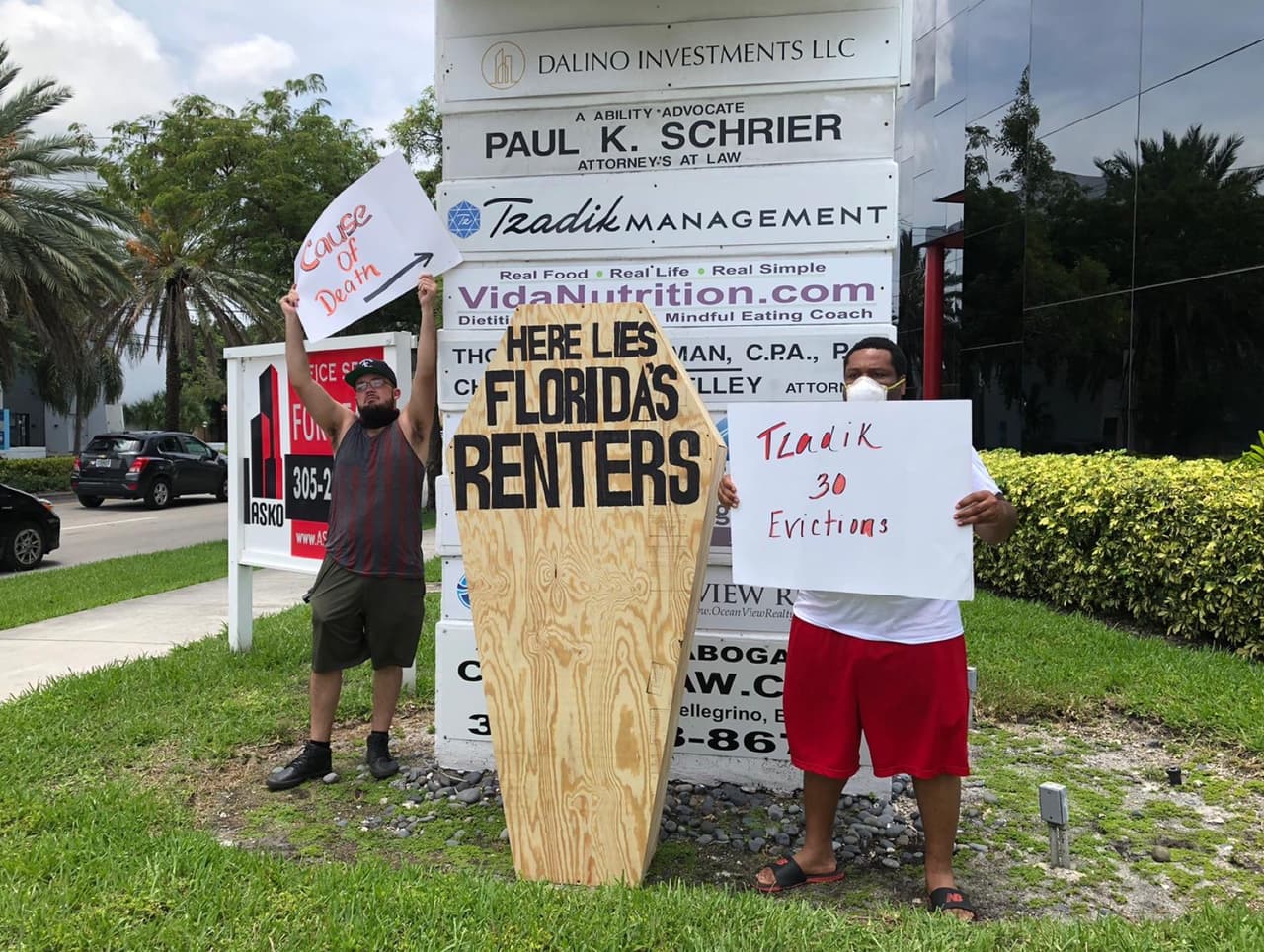 Protesta en Miami solicita al gobernador extender la moratoria por desalojos: el plazo vence este martes 