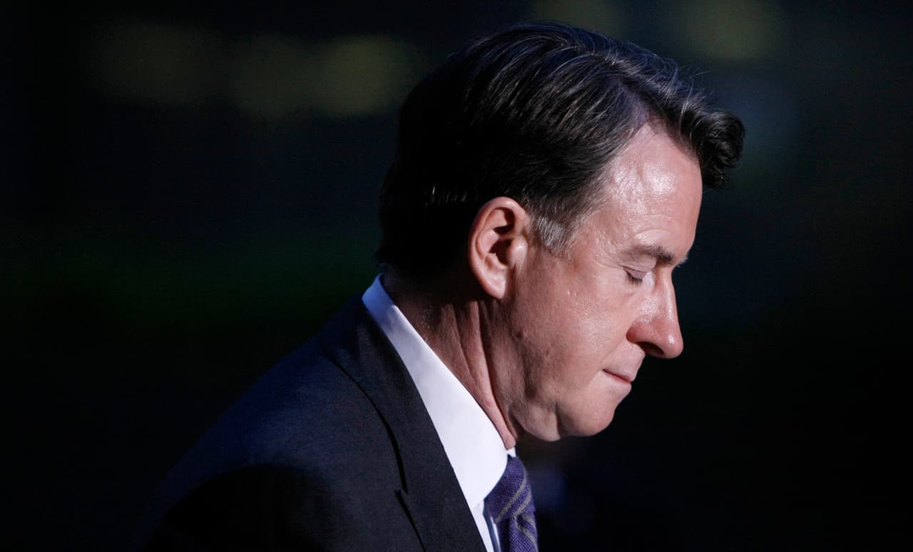 Lord Mandelson, exembajador en EEUU, renuncia al Partido Laborista tras polémica con Jeffrey Epstein