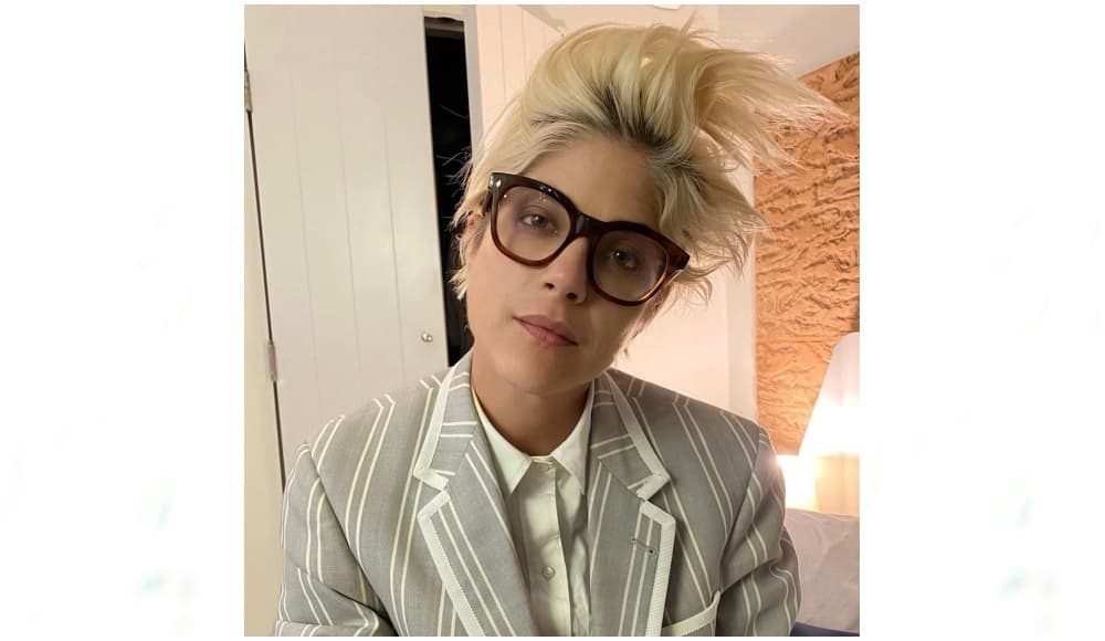 En octubre del 2021 estrenó un documental llamado 'Introducing, Selma Blair', con la intención de concientizar a la gente acerca de las dificultades por las que pasan las personas con esclerosis múltiple, enfermedad que padece desde el 2018.