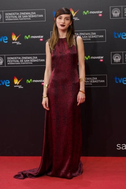 La industria del maquillaje le sacara partido para verlo en labios, ojos, pómulos y uñas.