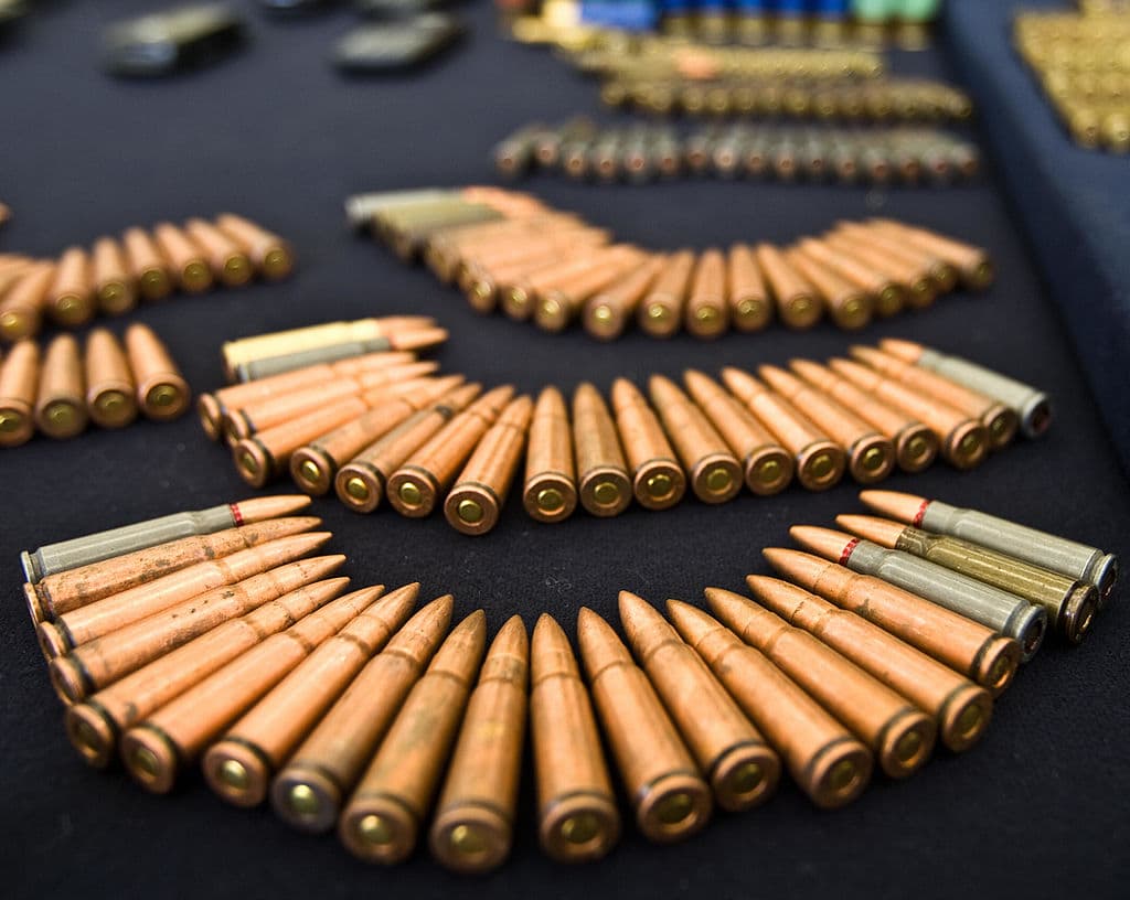 Según la DEA, el cartel de Sinaloa y el cartel Jalisco Nueva Generación operan en todo el estado, desde San Diego, en el sur, hasta Santa Rosa, en el norte.