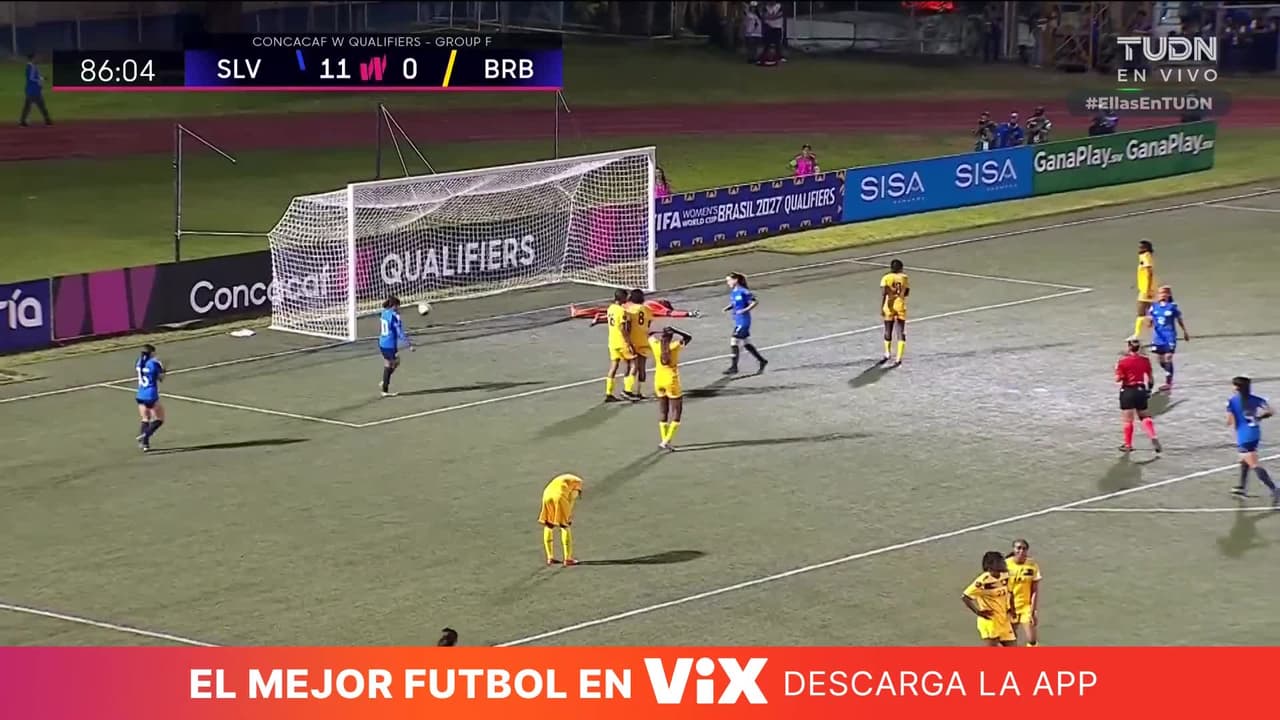 Hat-trick de Fuentes y ya son 12 del Salvador